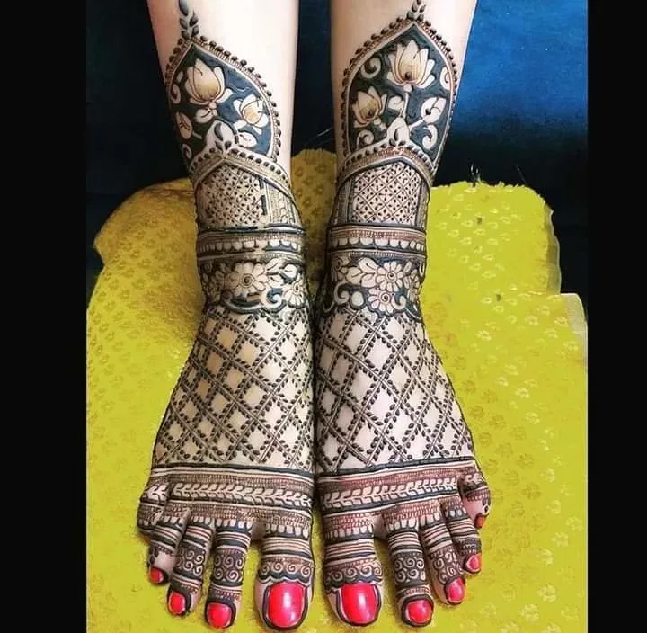 Foot Mehndi Design