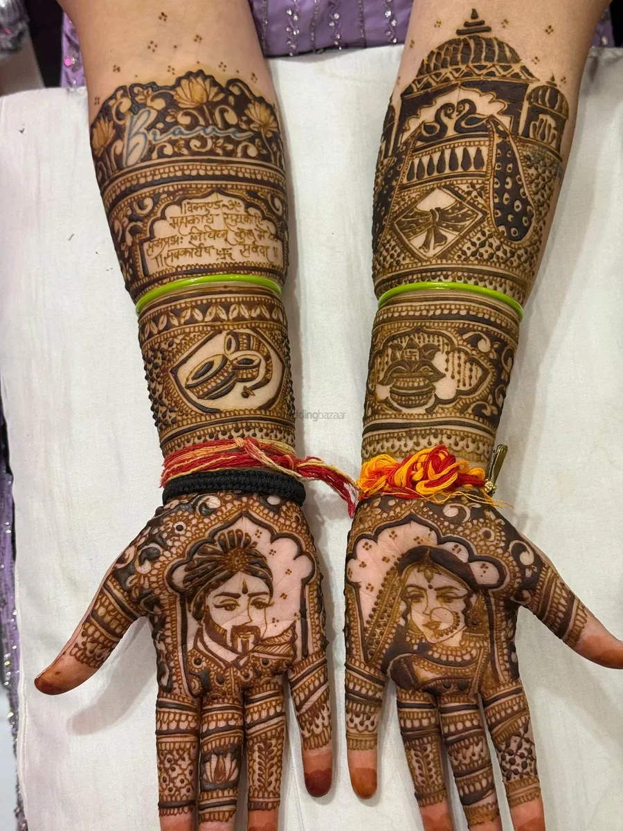Mehndi Design with Figures