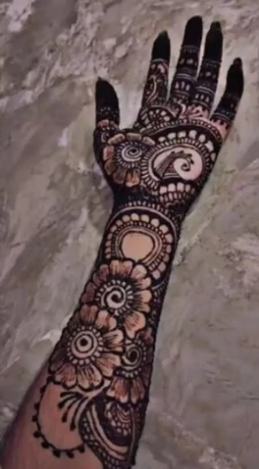 Full Hand Mehndi Design
