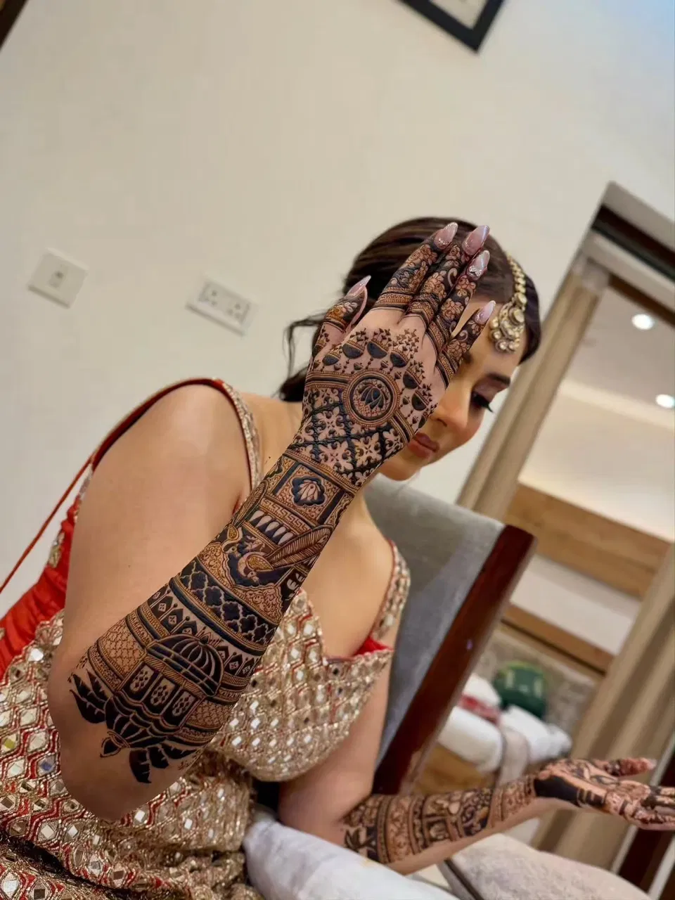 Bridal Front Hand Mehndi Design