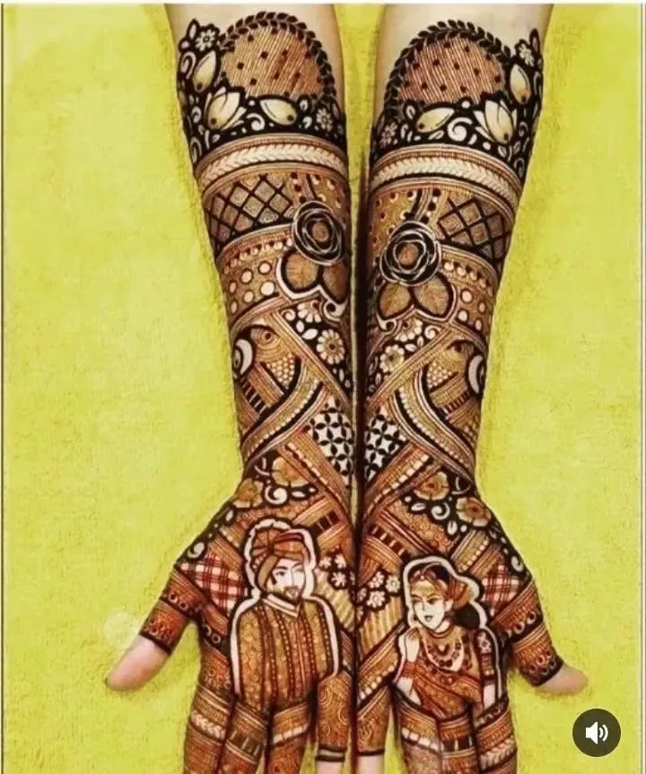 Mehndi Design with Figures and Hearts