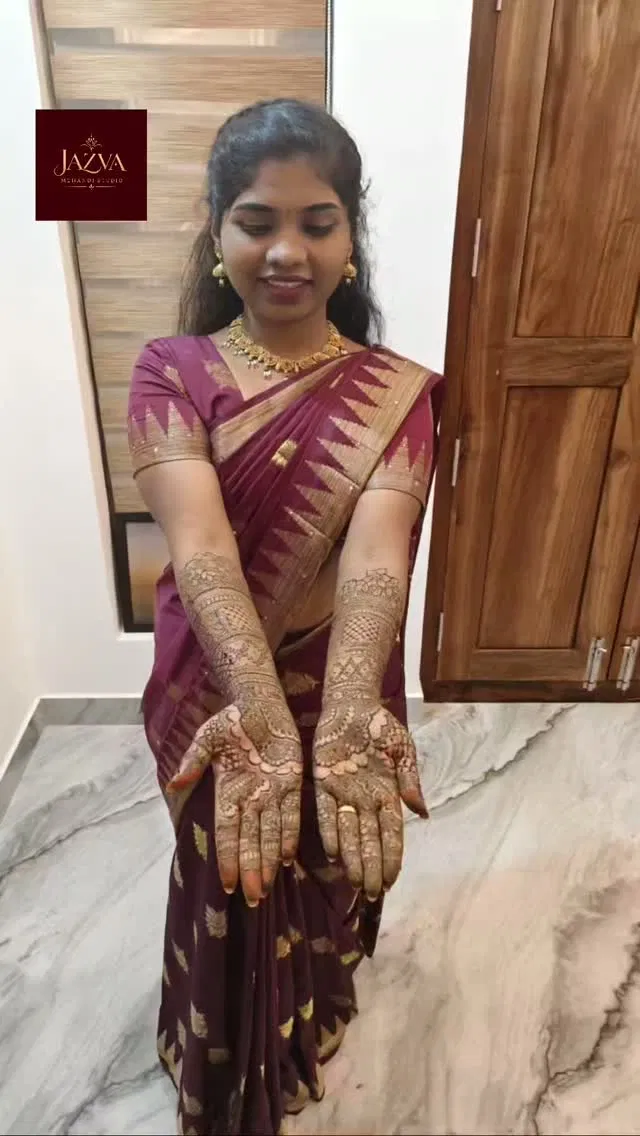 Bridal Front Hand Mehndi Design