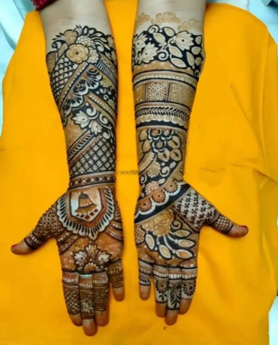 Full Hand Mehndi Design with Figures