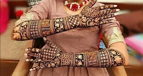 back hand mehndi design