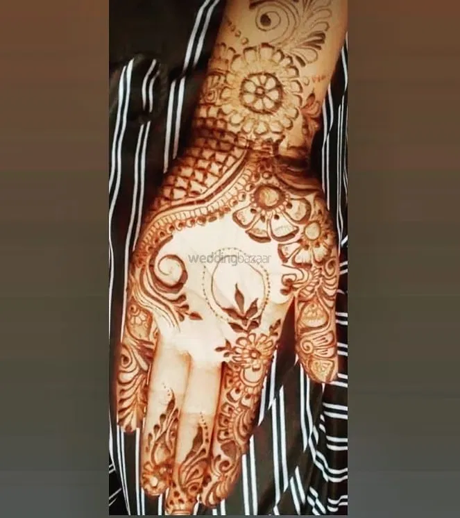 Back Hand Mehndi Design