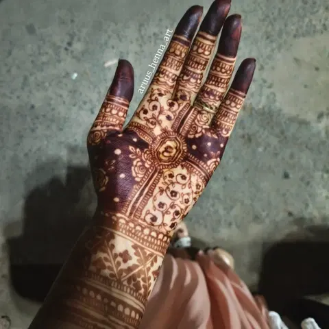 mehndi design