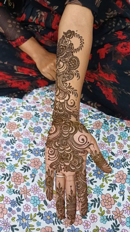 Full Hand Mehndi Design