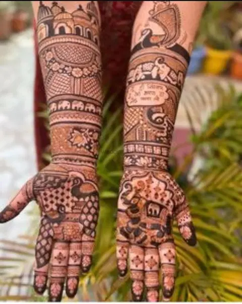 figure front hand mehndi design
