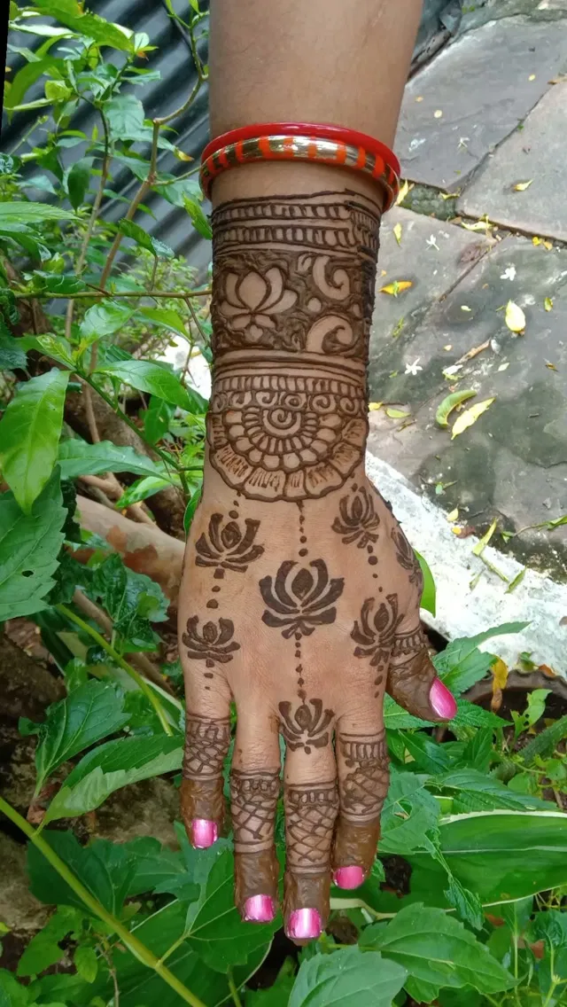 Mehndi Design with Lotus