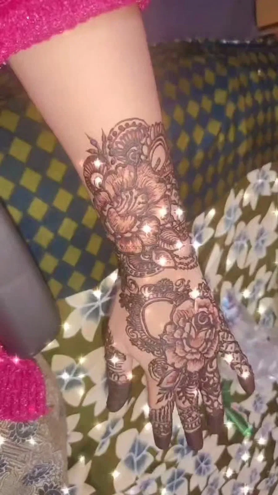 Back Hand Mehndi Design