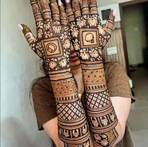 full hand mehndi design