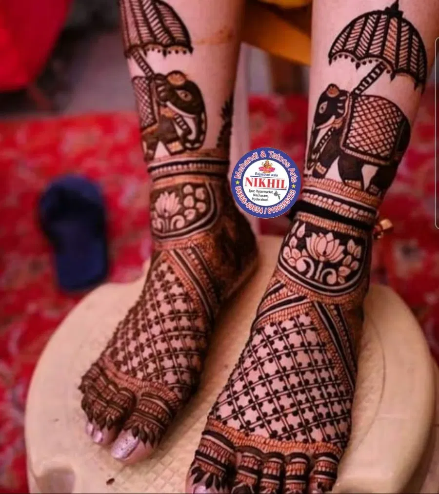 Back Hand Mehndi Design with Figures and Peacock (8)