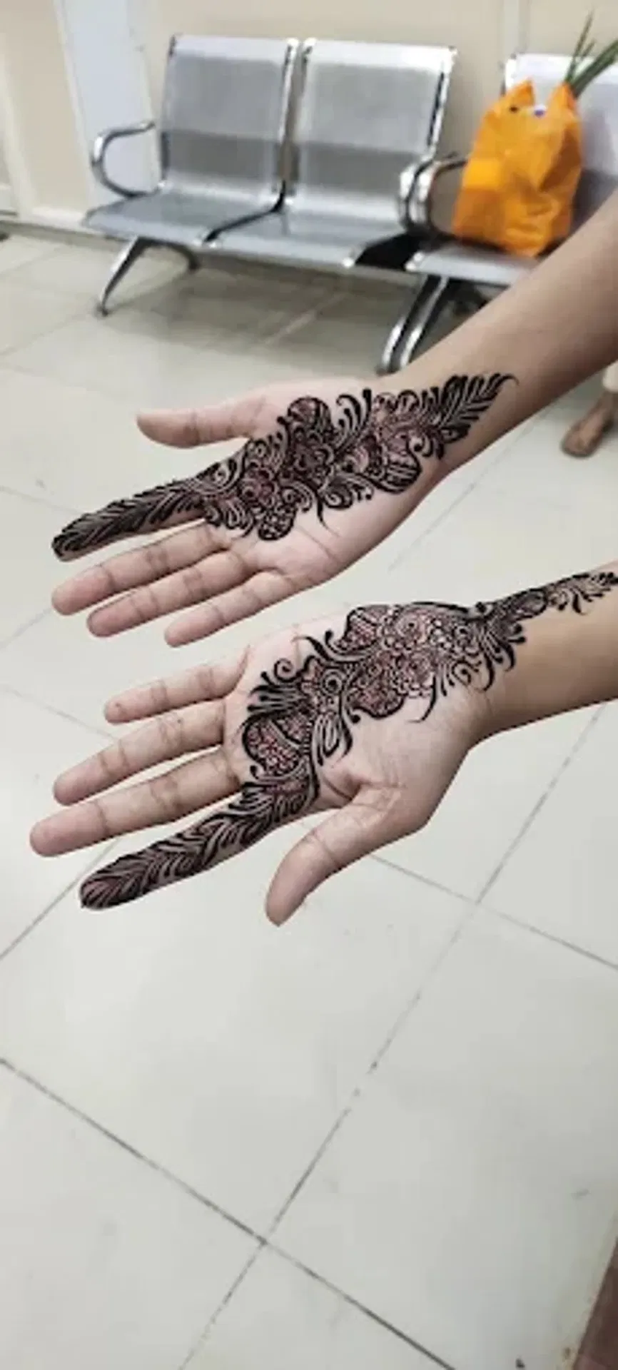 Arabic Simple Mehndi Design
