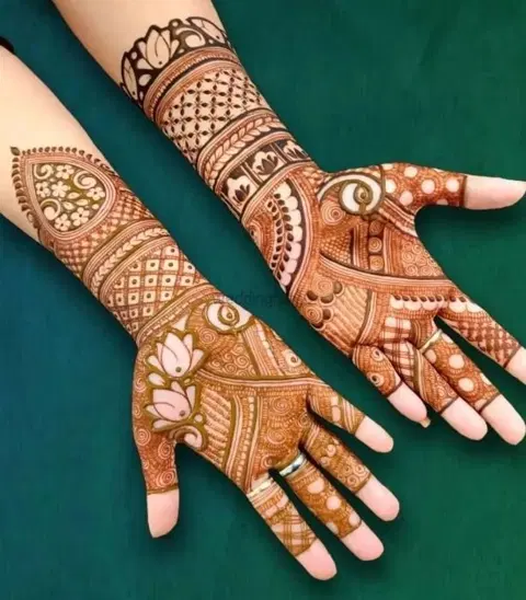 front hand mehndi design