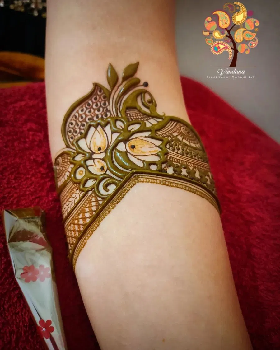 Full Hand Mehndi Design with Lotus and Peacock (2)
