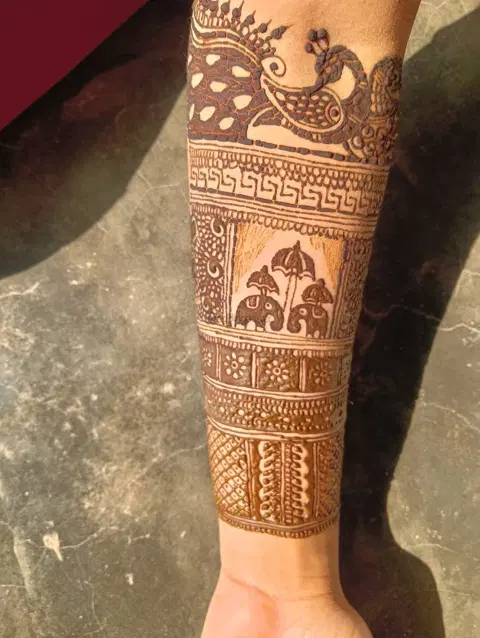 full hand mehndi design