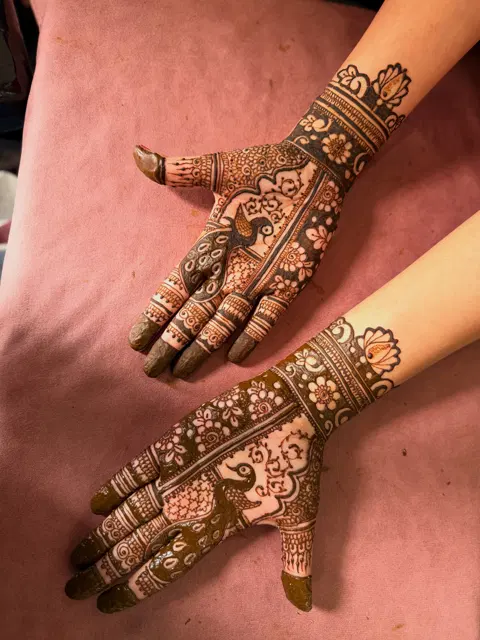bridal peacock mehndi design