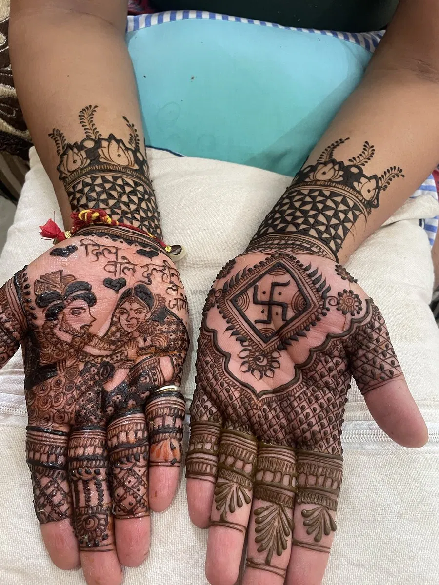 Mehndi Design with Figures