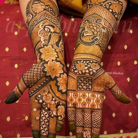 figure full hand mehndi design
