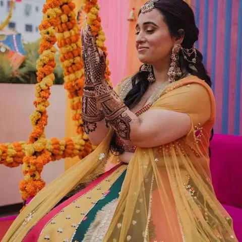 full hand mehndi design