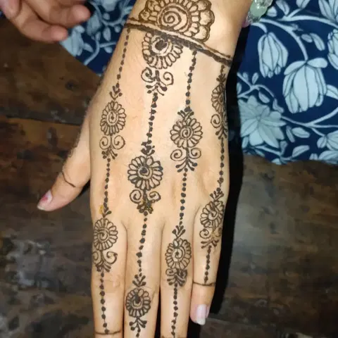 simple mehndi design