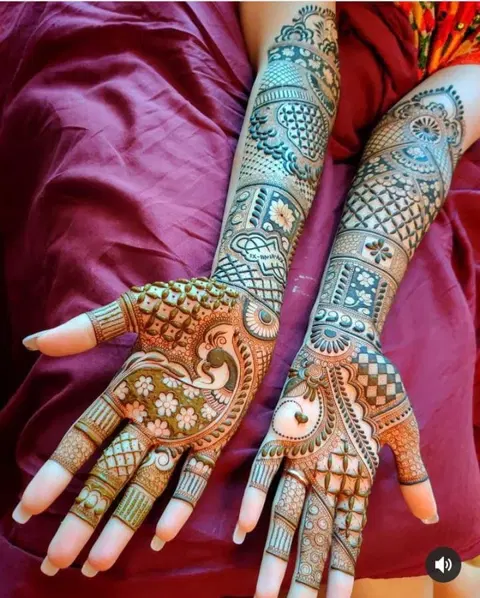 full hand mehndi design