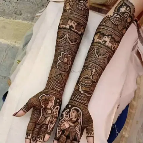 figure front hand mehndi design