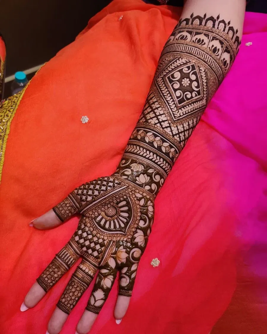 Full Hand Mehndi Design