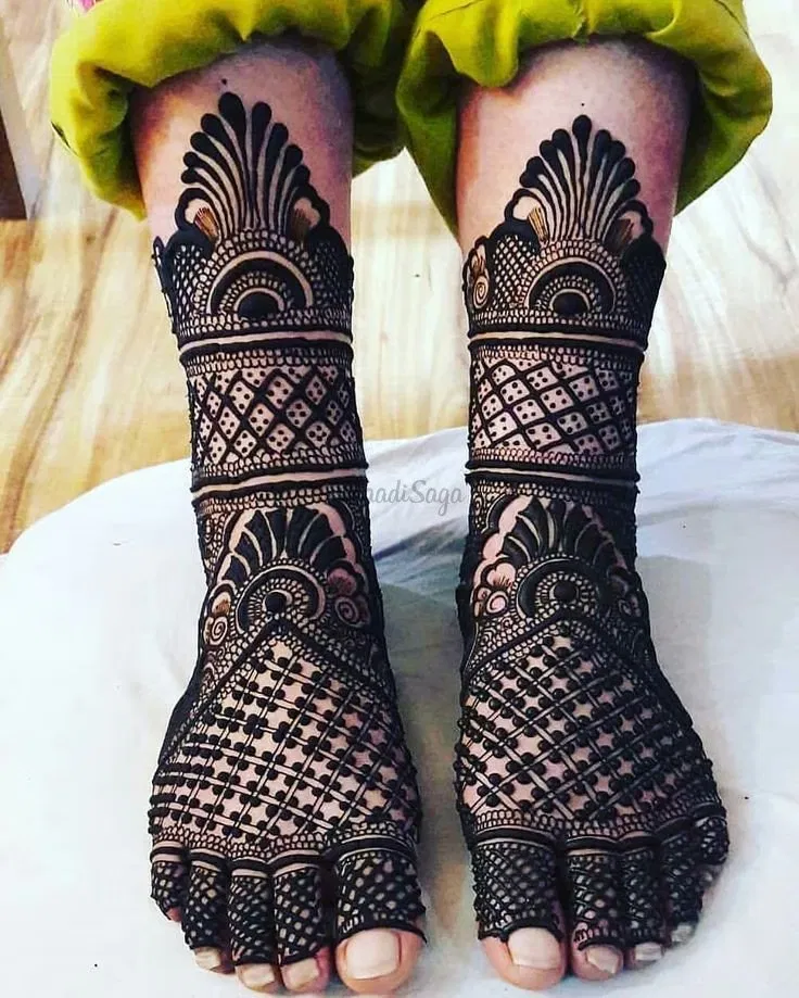 Foot Mehndi Design (2)