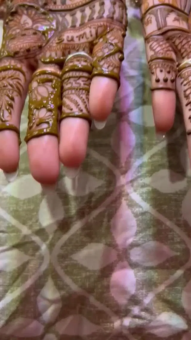Simple Finger Mehndi Design