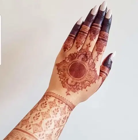 simple mehndi design
