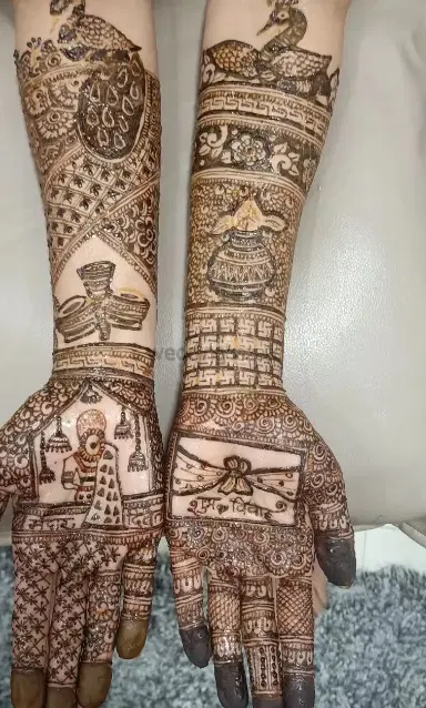 figure full hand mehndi design