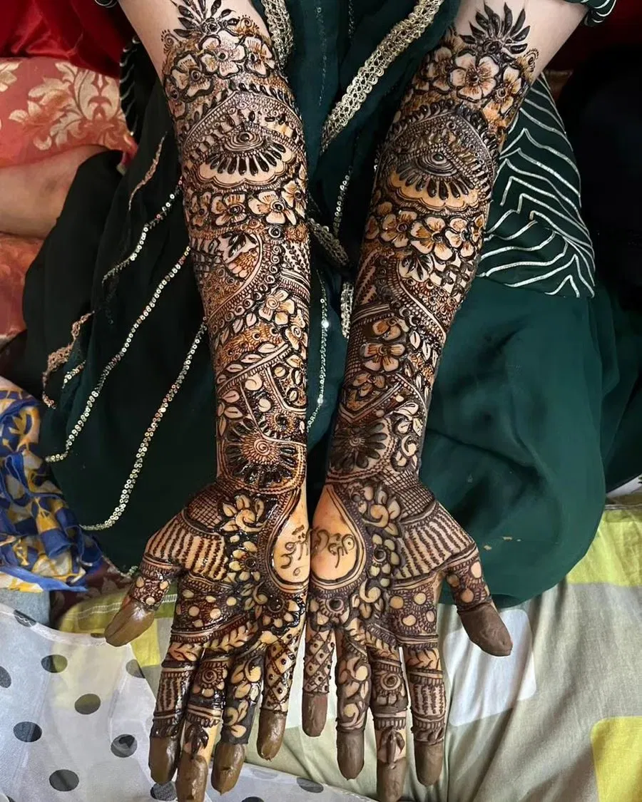 Full Hand Mehndi Design with Figures