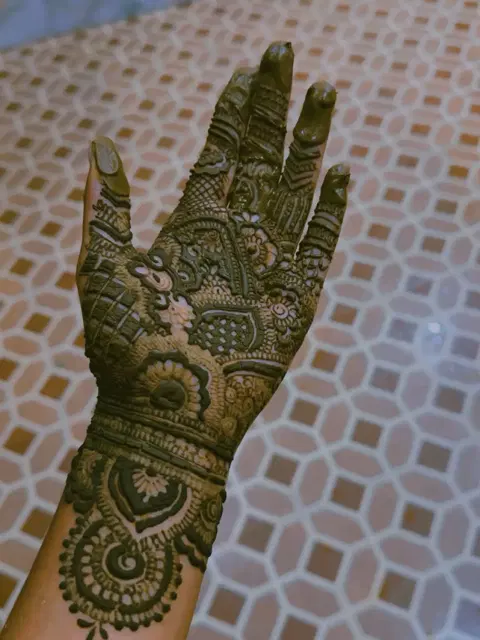 mehndi design