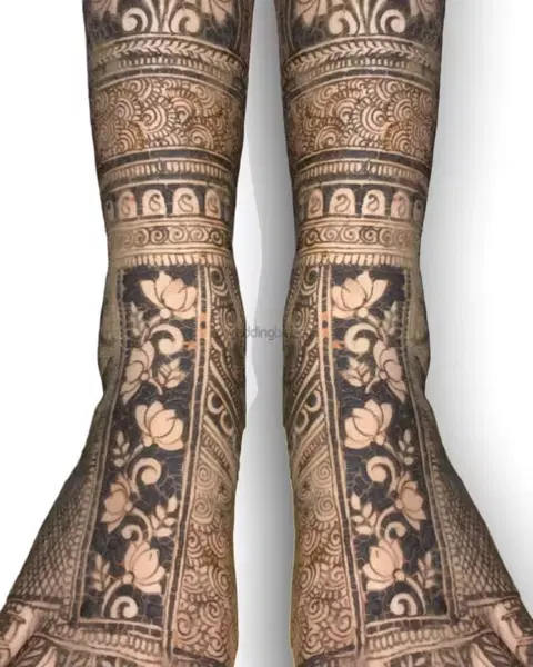 figure mehndi design