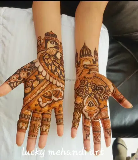 figure front hand mehndi design