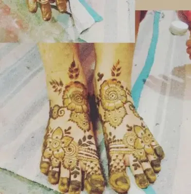 back hand mehndi design
