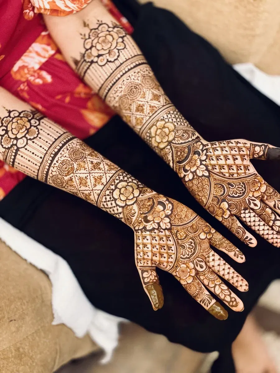 Full Hand Mehndi Design