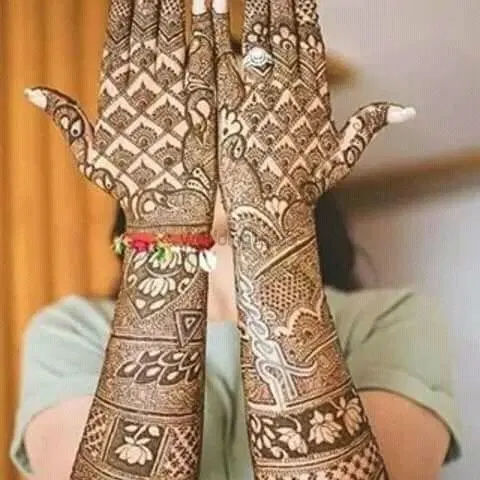 figure full hand mehndi design