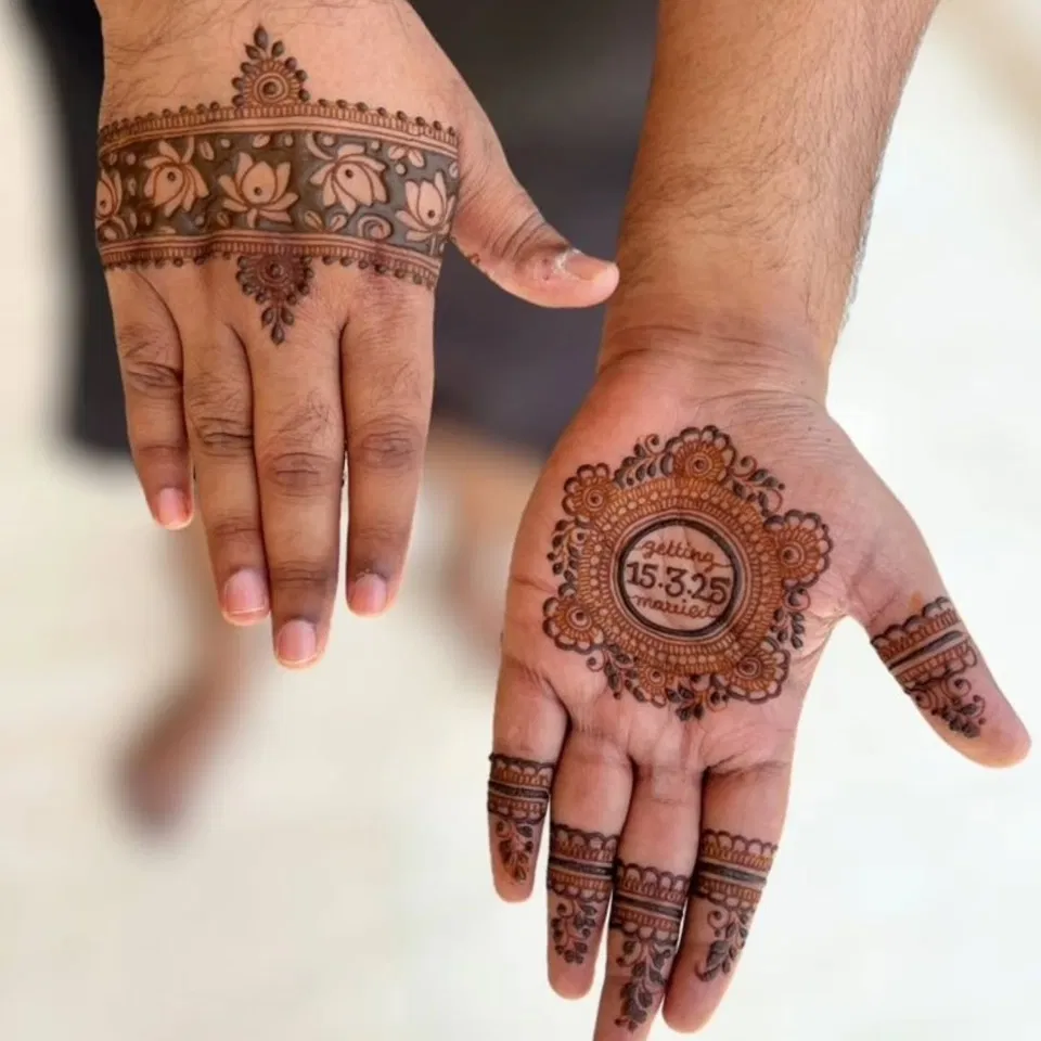 Bridal Finger Mehndi Design with Gol Tikki
