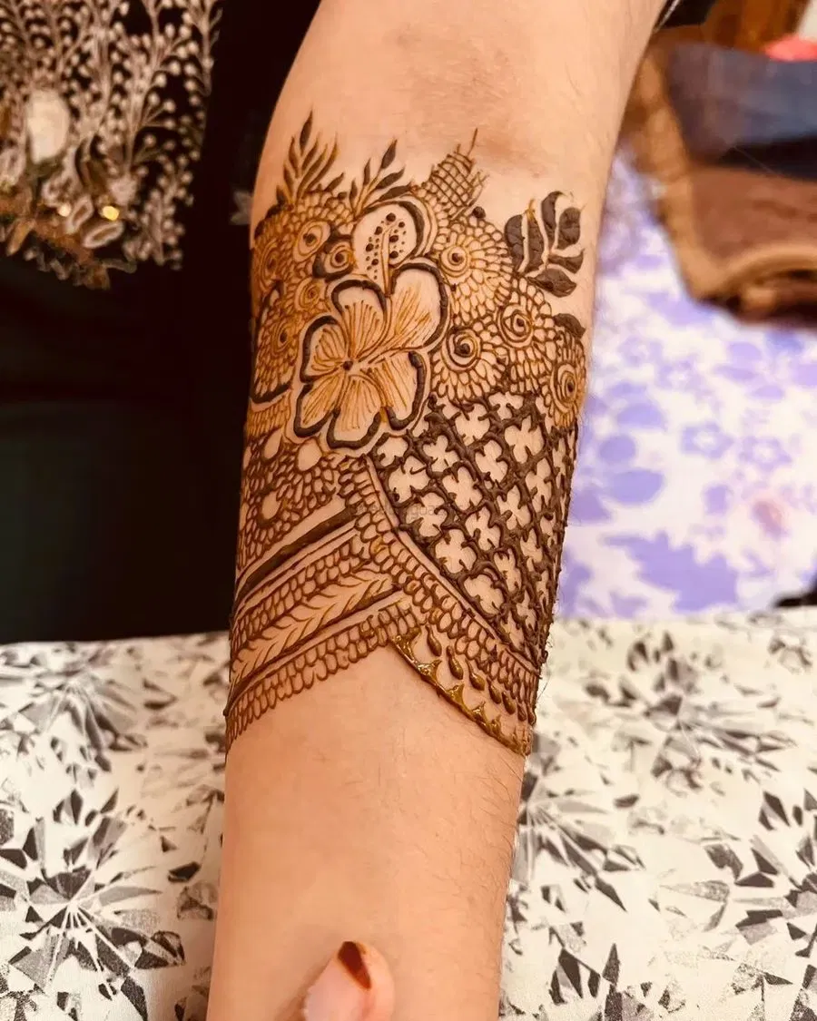 Full Hand Mehndi Design