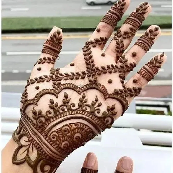 Back Hand Mehndi Design