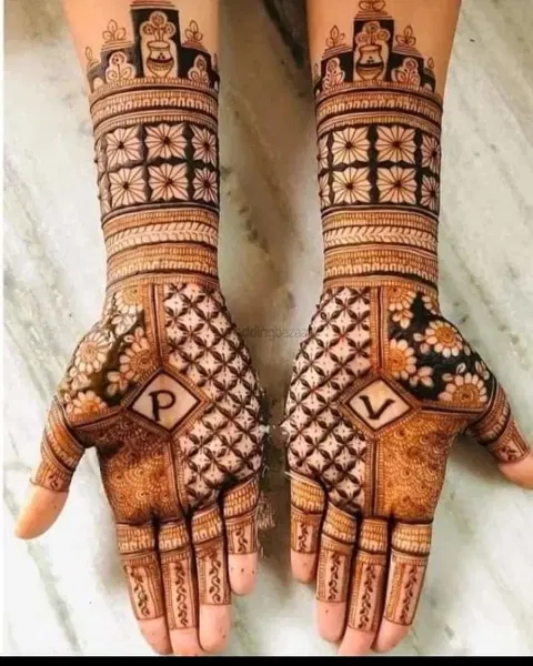 figure mehndi design