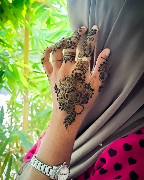 Simple Mehndi Design