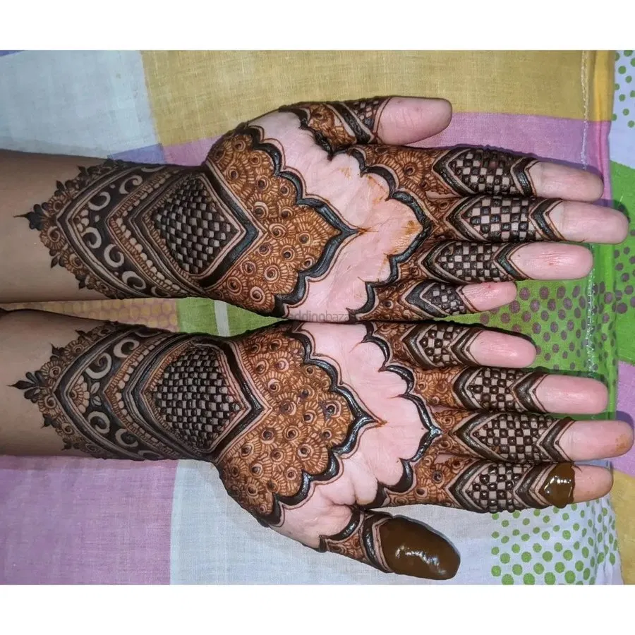Front Hand Mehndi Design