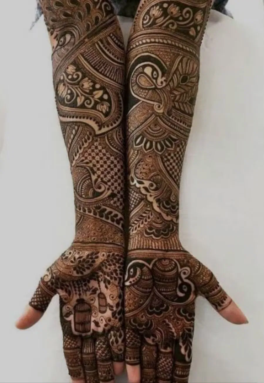 Full Hand Mehndi Design with Figures