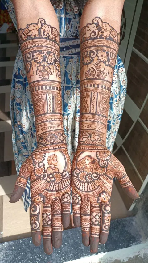 full hand mehndi design