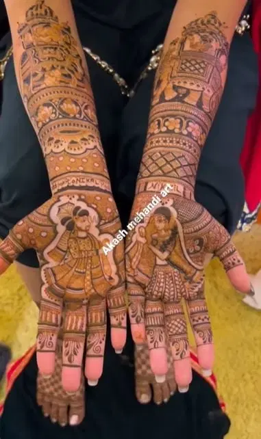 figure full hand mehndi design