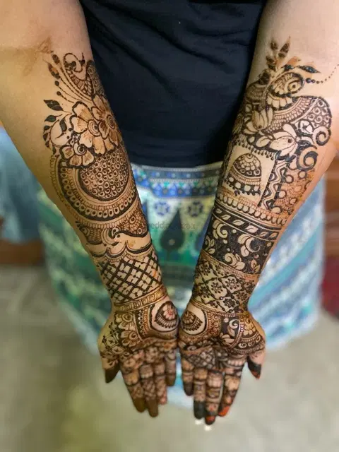 full hand mehndi design