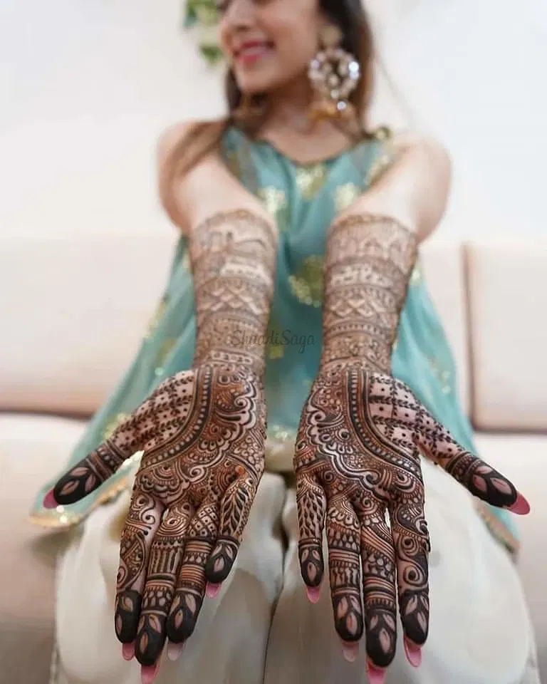 Full Hand Mehndi Design with Figures